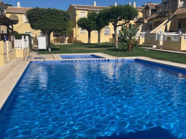 Villa Martin Secure Complex Two Bed Apartment With Access To Six Pools San Miguel De Salinas Exteriér fotografie
